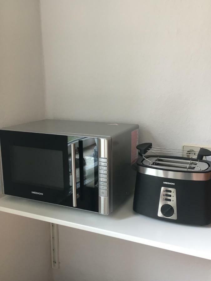 Gemuetliche Ferienwohnung Im Erdgeschoss- Jenaer Strasse Erfurt Ngoại thất bức ảnh